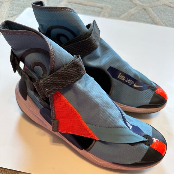 Nike Other - NIKE BLUE ENV ISP JOYRIDE HERO TRAINERS SIZE 9.5 ATHLETIC HIGH TOP SHOES